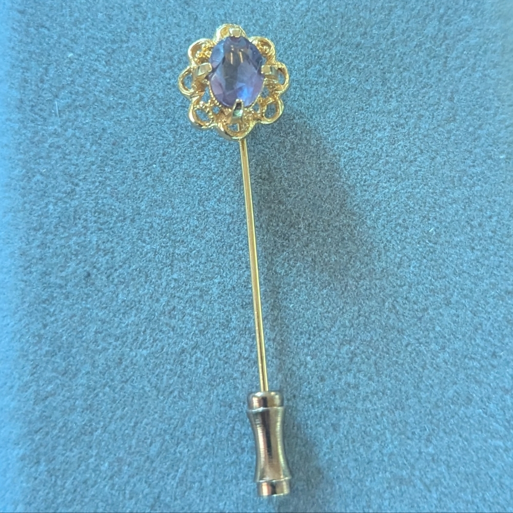 Vintage Amethyst Purple Flower Gold Tone Metal Stick Pin Brooch 1950's